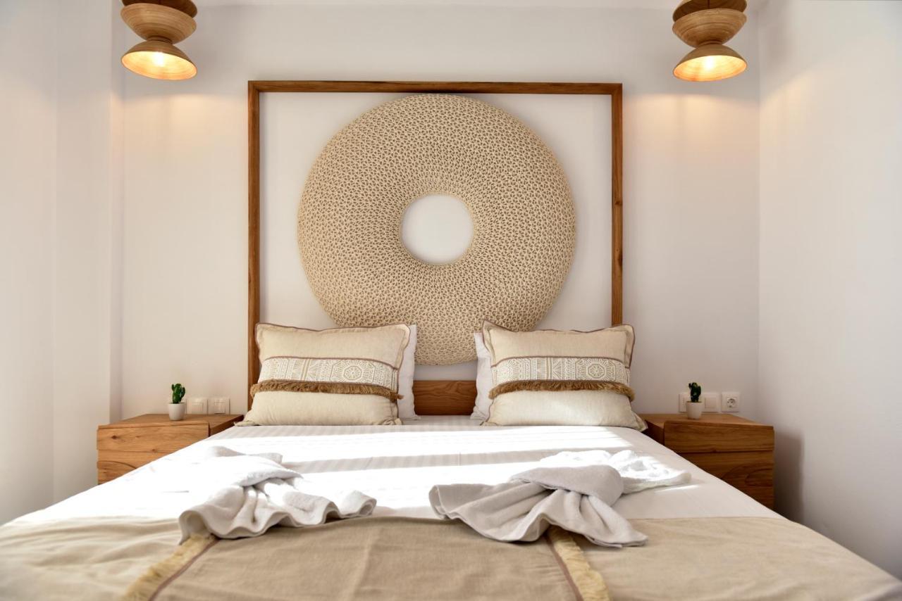 Kryni Deluxe Houses Αδάμας Εξωτερικό φωτογραφία